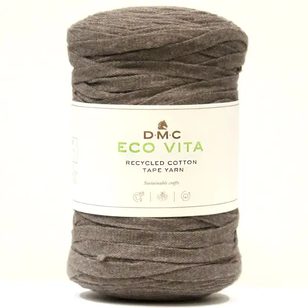 Eco Vita Tape 11, Trapillo DMC 250 gr (120m). Color 11-marrón 
