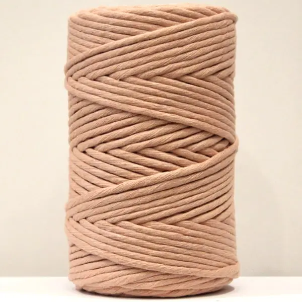 Rosa Empolvado, Hilo de algodón peinado para macramé color rosa empolvado