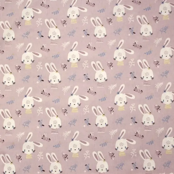 Conejitos Rosa, Tela fondo rosa lila estampada con dibujos de conejitos.
